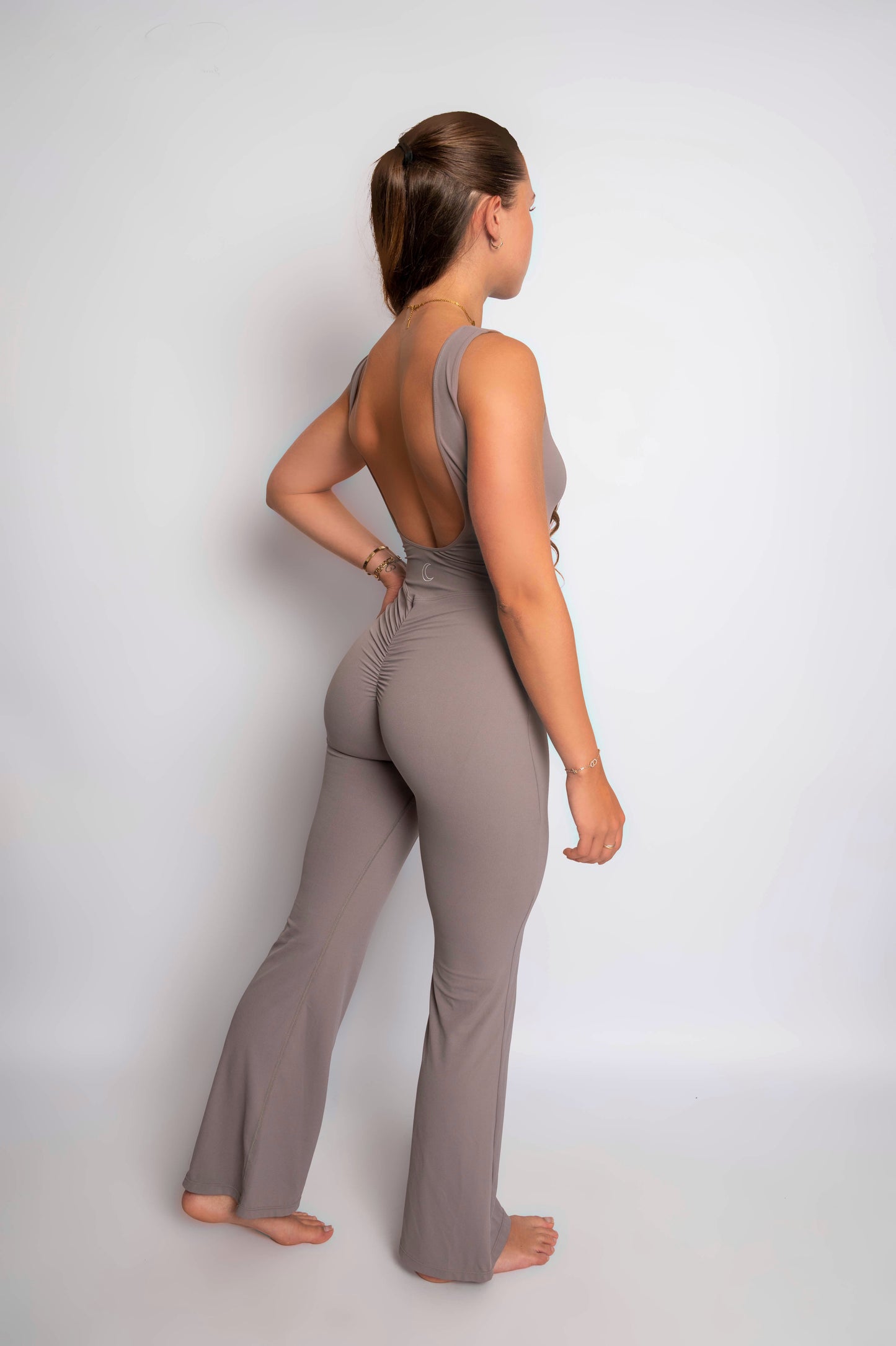 Combinaison Luna 
Dos nu & bas évasé